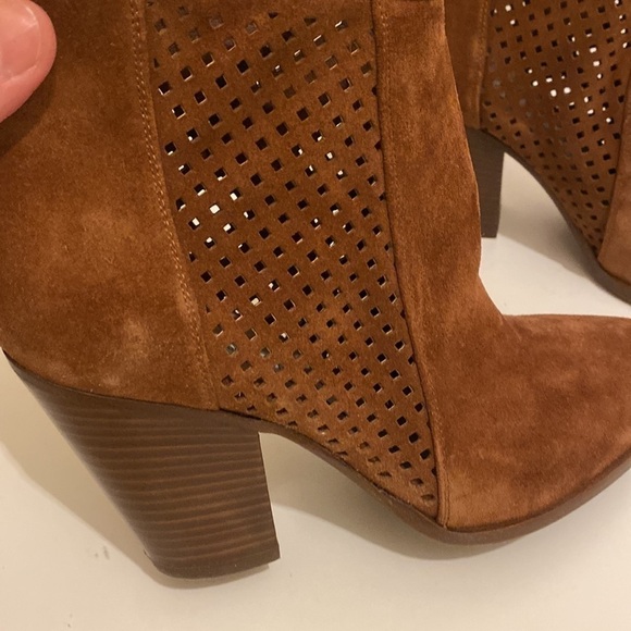 Diane Von Furstenberg Auletta Brown Chesnt suede ankle boots . Size 5 - Picture 5 of 16